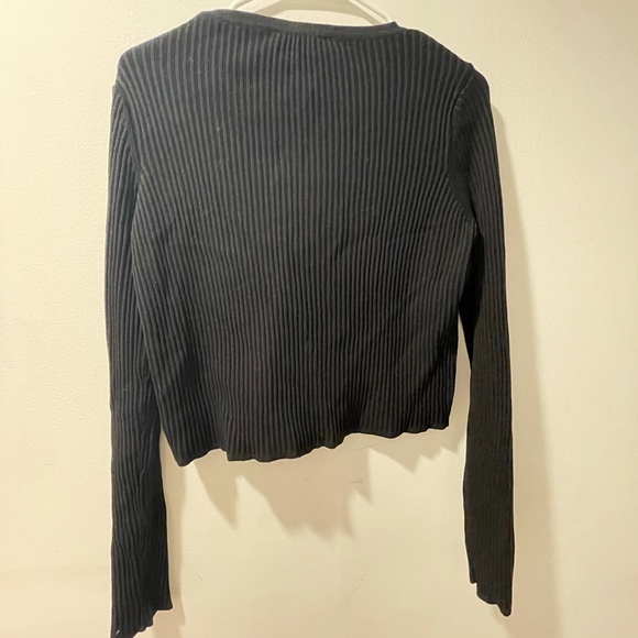 Zara Ribbed Sweater - Picture 4 of 4